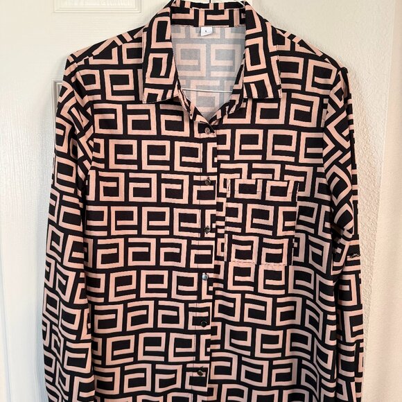 Women's Blouse - Picture 1 of 2